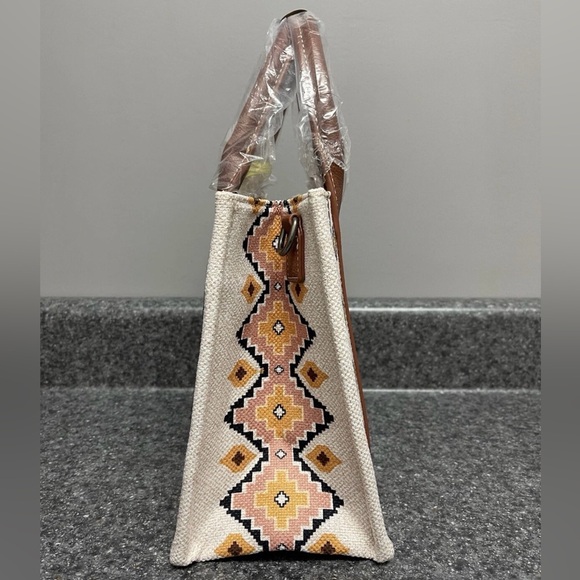 NWT Wrangler Western Boho Aztec Tote Bag/Crossbody + Dustbag WG2202-8120SCF - Picture 5 of 12